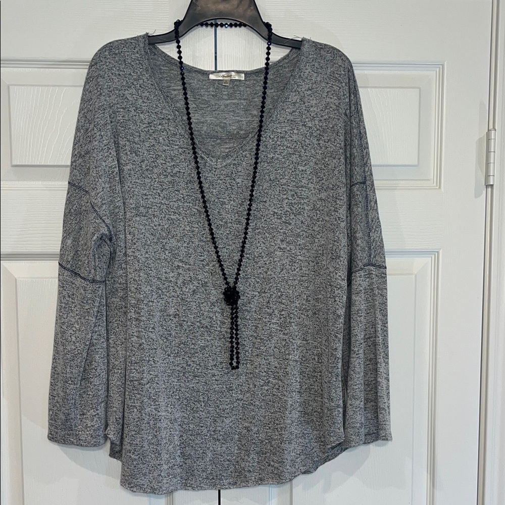 ANDREE BY UNIT Heather Gray Long Sleeve Top